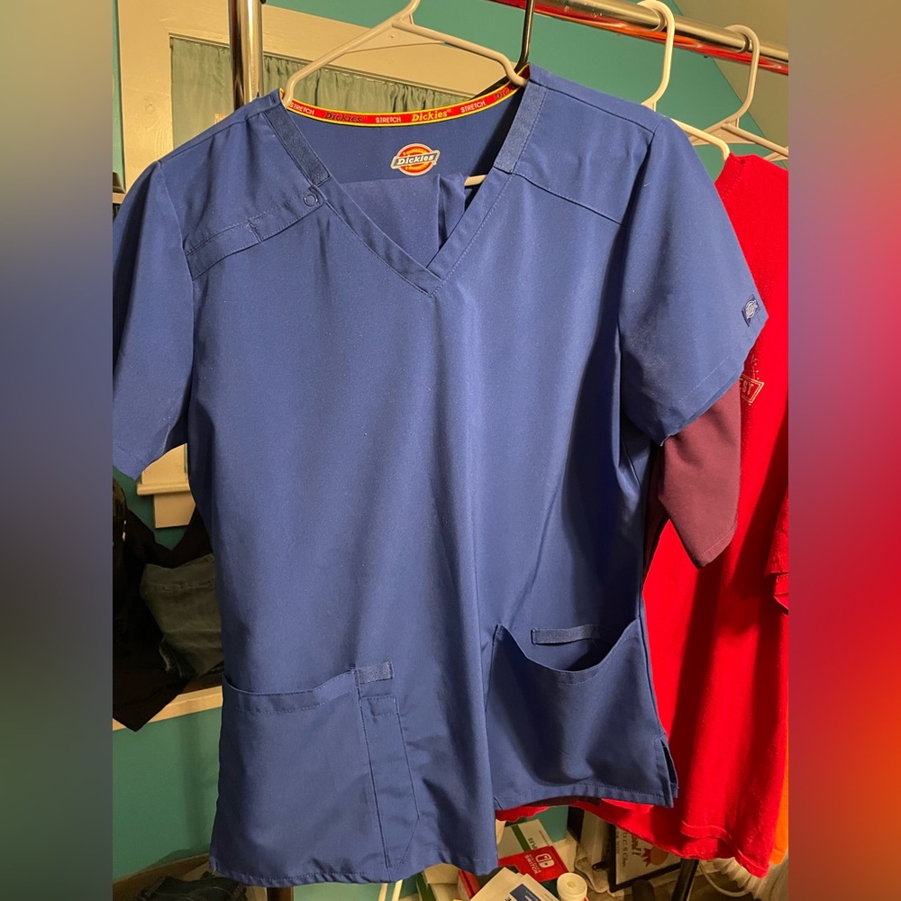 Dickies medium Blue scrub set